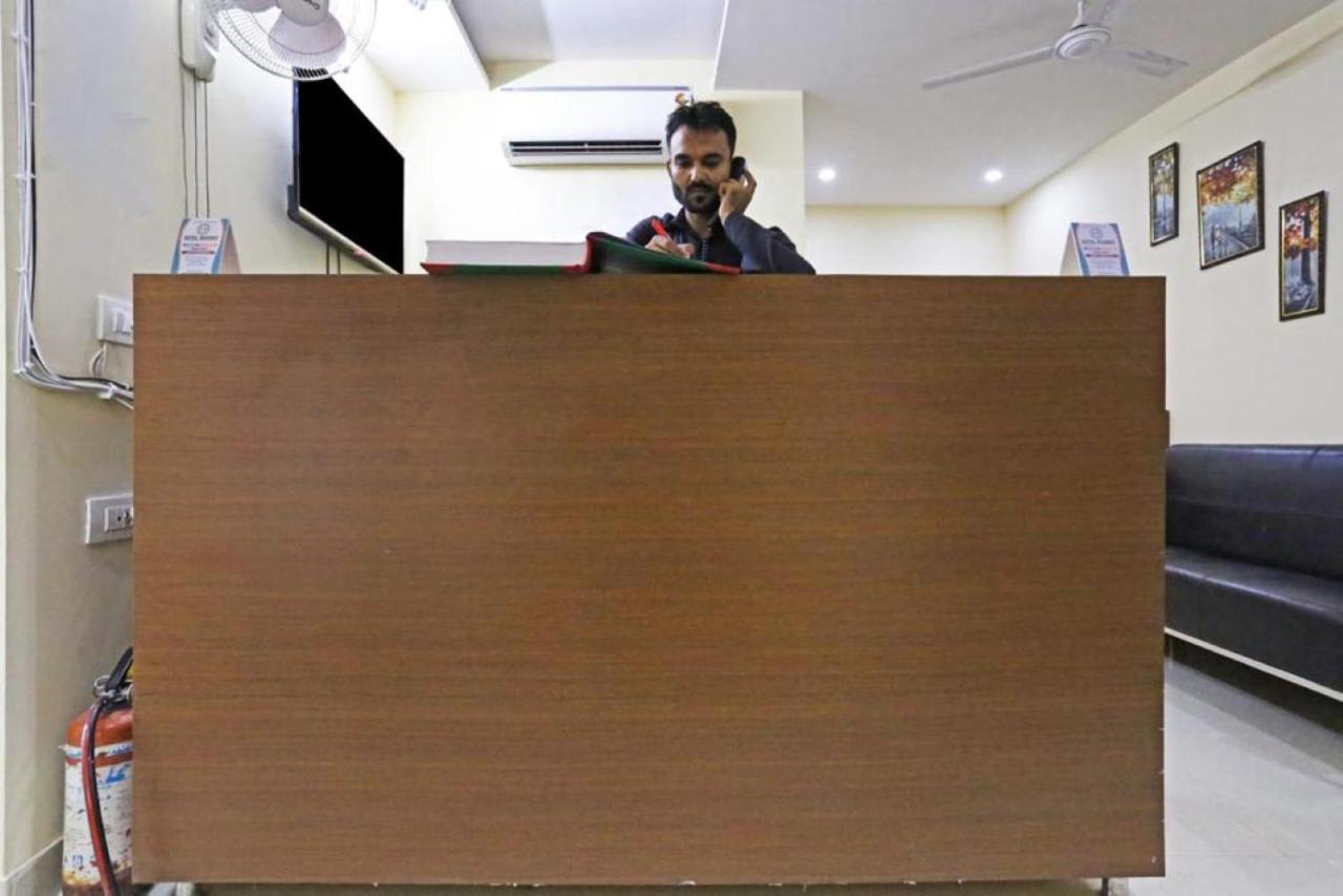 Hotel Mannat Bhera Enclave New Delhi Ngoại thất bức ảnh