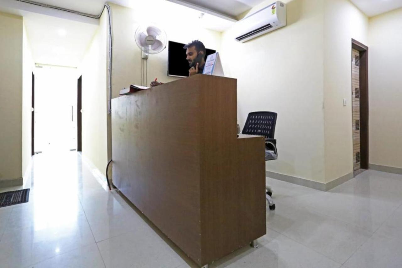 Hotel Mannat Bhera Enclave New Delhi Ngoại thất bức ảnh